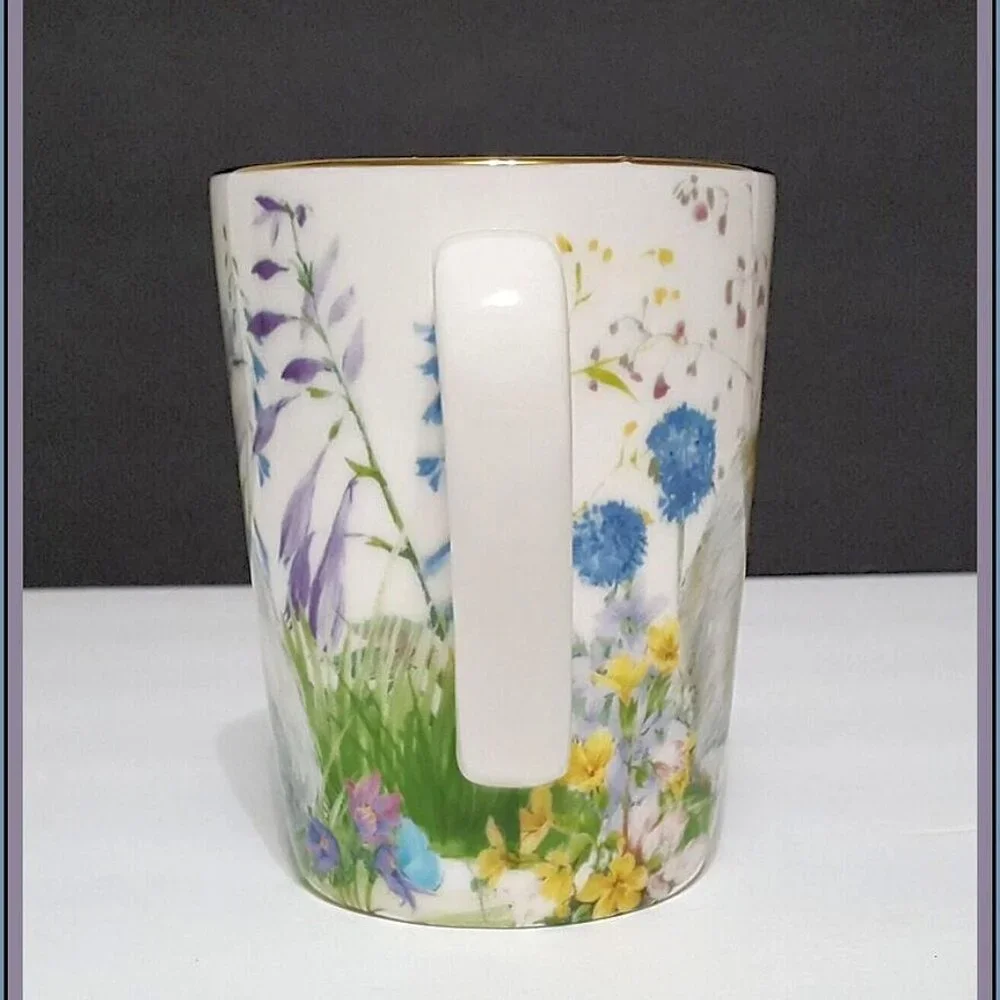 NEW RARE Williams Sonoma Easter Bunny Floral Mug 16 OZ Porcelain